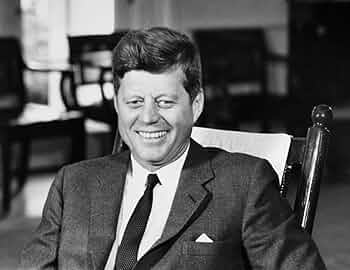 ジョン.F.ケネディ John F. Kennedy ca. 1940 – Color by Klimbim 0.1