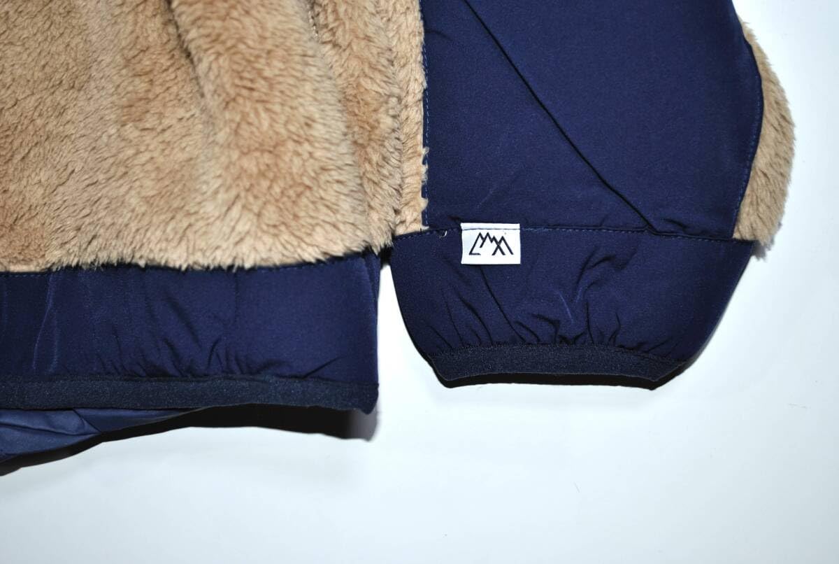 CMF OUTDOOR GARMENT　フリース　紺色 Amazon.co.jp: CMF OUTDOOR GARMENTコムフィ プルオーバーフリース