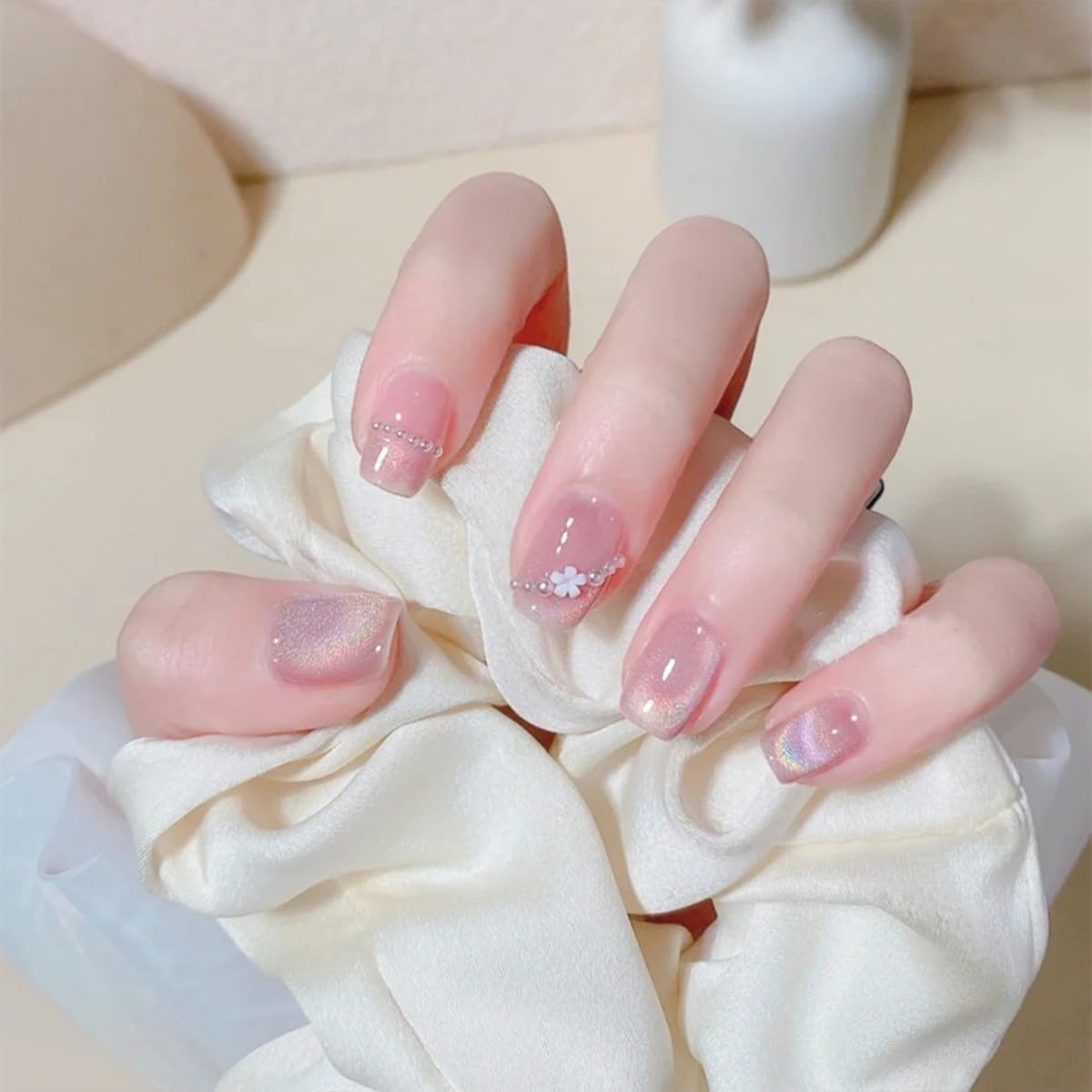 Press on Nails 24PCS Short Nude Fake Nails with Glue Artificial Stick on Nails with Small Flower Bling Full Cover Nails Tips for Women and Girls