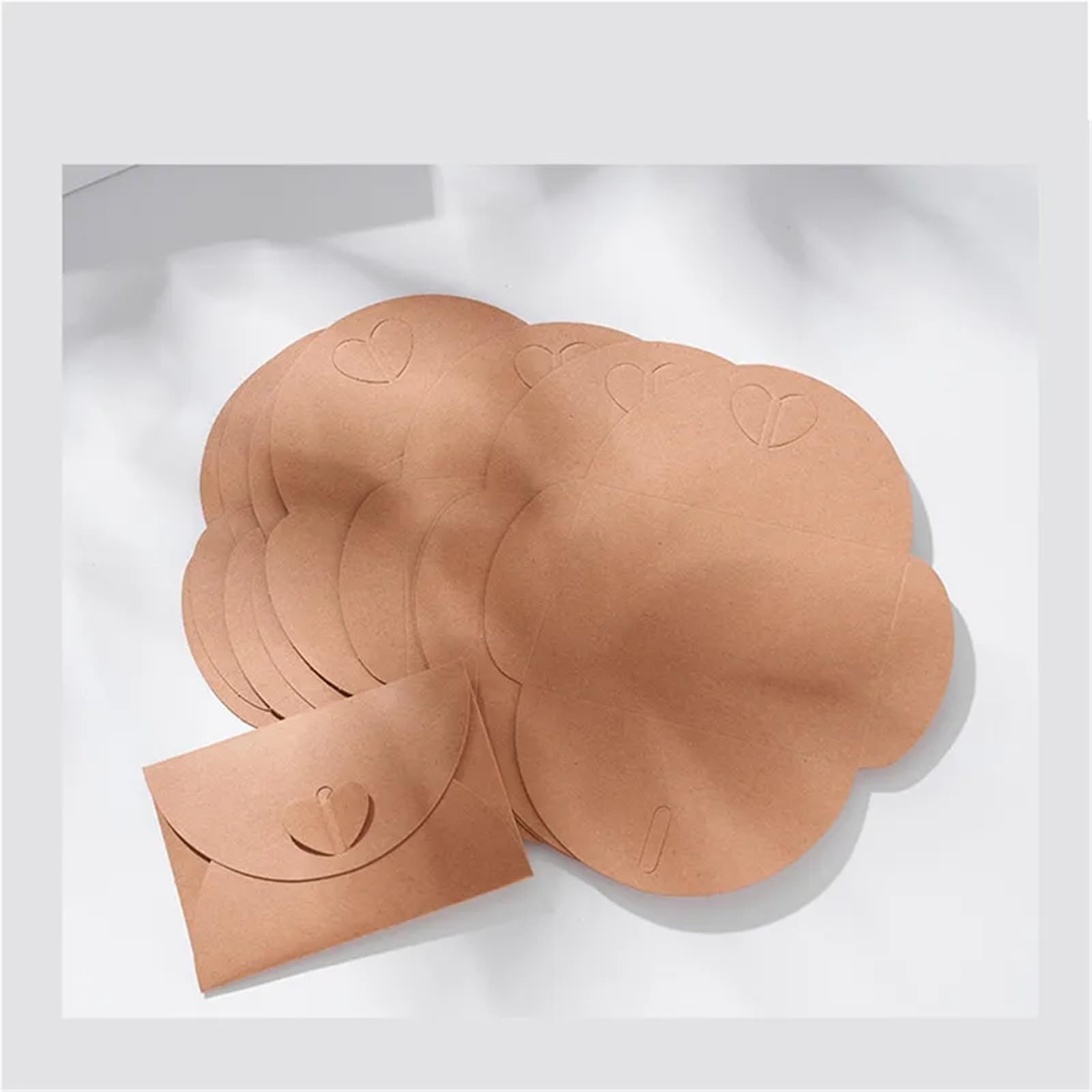 Lot de 20 enveloppes rétro en papier kraft avec boucle d'amour pour cartes postales (20 pièces, 110 x 175 mm)
