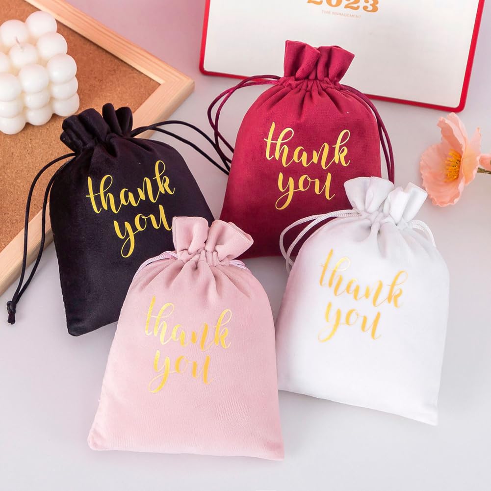 GreatRise 50 szt. aksamitnych woreczków 13 × 18 cm ze sznurkiem, z nadrukiem "Thank You", aksamitne woreczki prezentowe na Boże Narodzenie, dożynki, prezent, słodycze, biżuteria, różowe