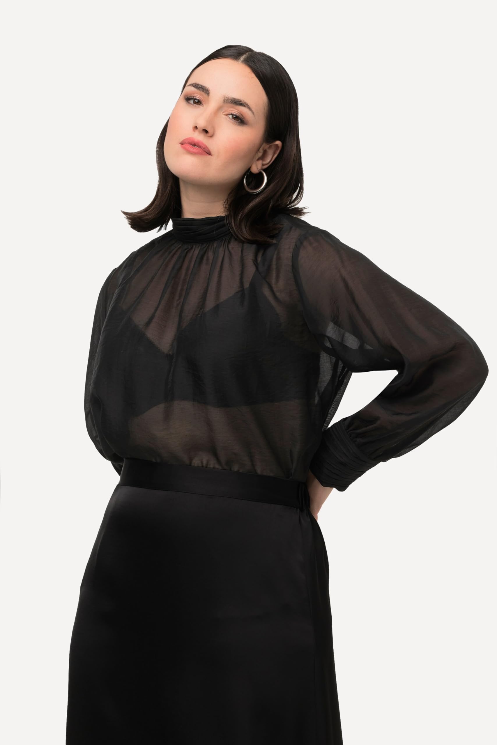 Ulla Popken Blusa con Lyocell, Pieghe Decorative, Collo Alto e Maniche Lunghe 822743