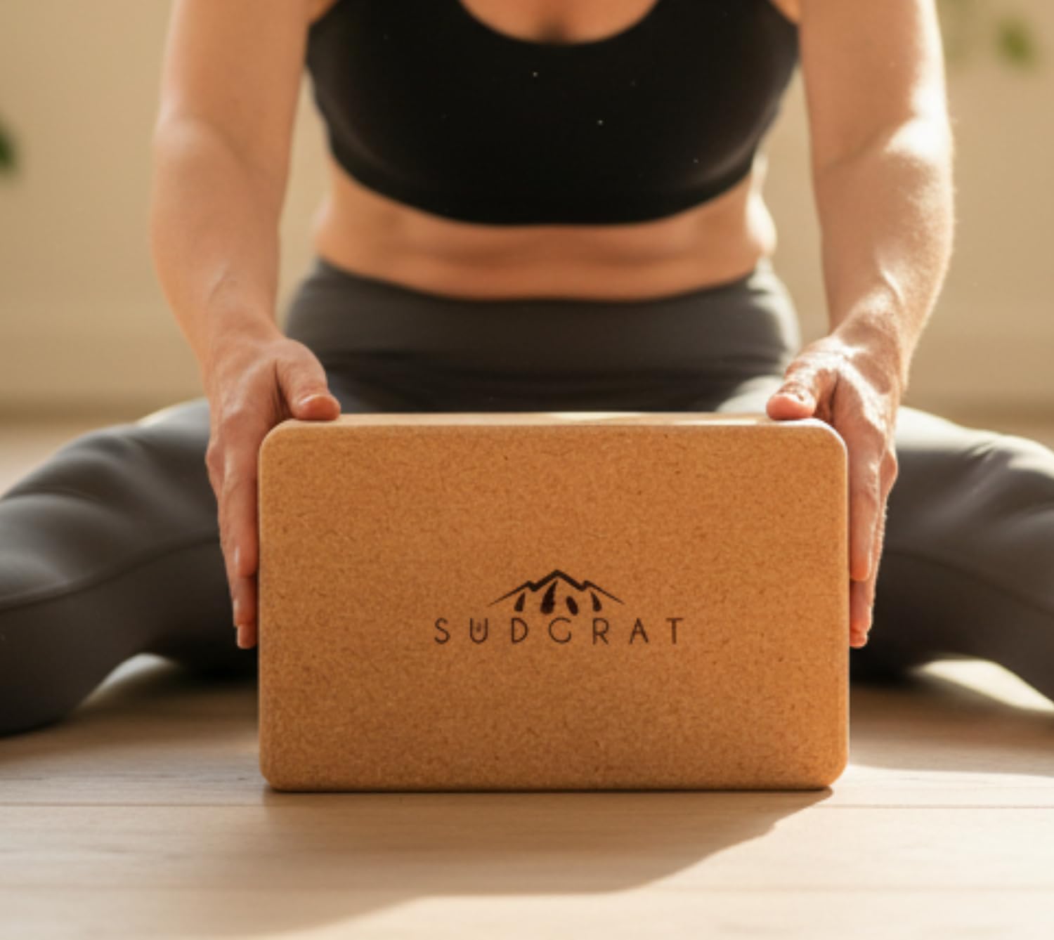 Bloc de Yoga Südgrat en Liège 100% Naturel Stable Adhésif | Pilates Fitness 22,5x14,5x7cm Beige 660g, Bloc de Yoga