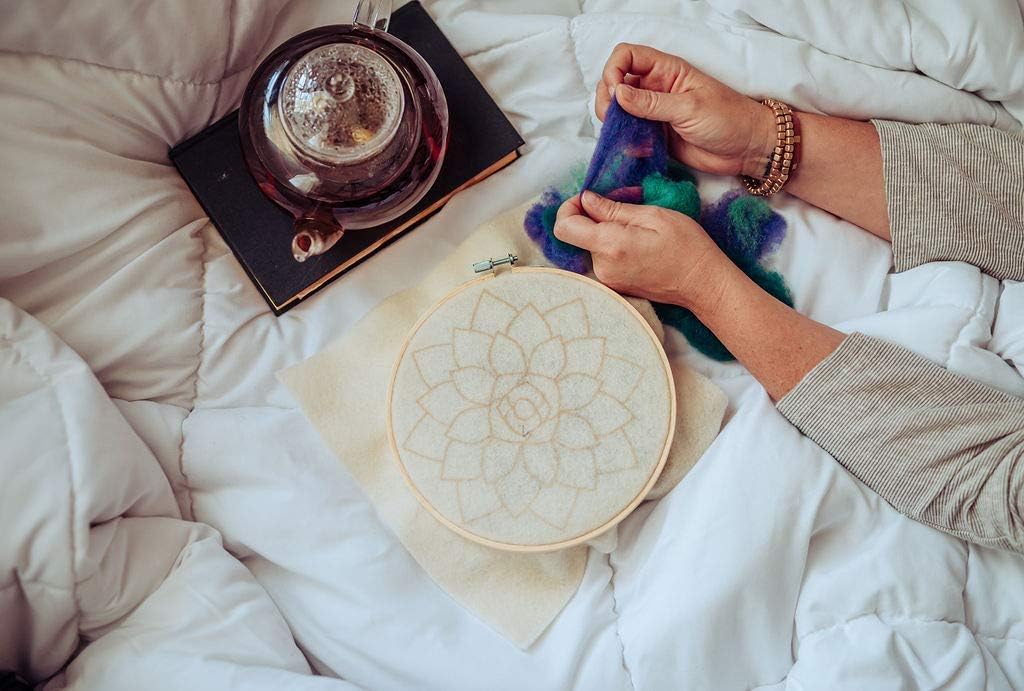 Mandala Needle Felting Kit - Felted Wool Wall Hanging - Beginner Felt Fiber Art Craft Kit - Gift for Crafter