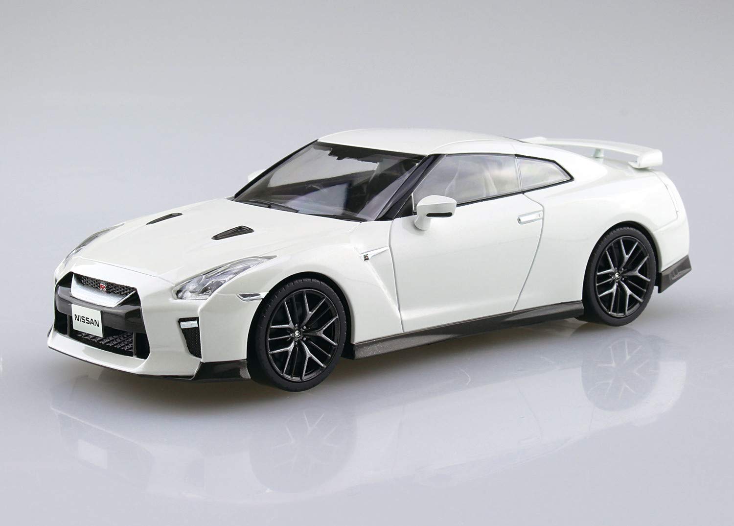Aoshima Bunka Kyozai 07-B The Snap Kit Series, Nissan GT-R