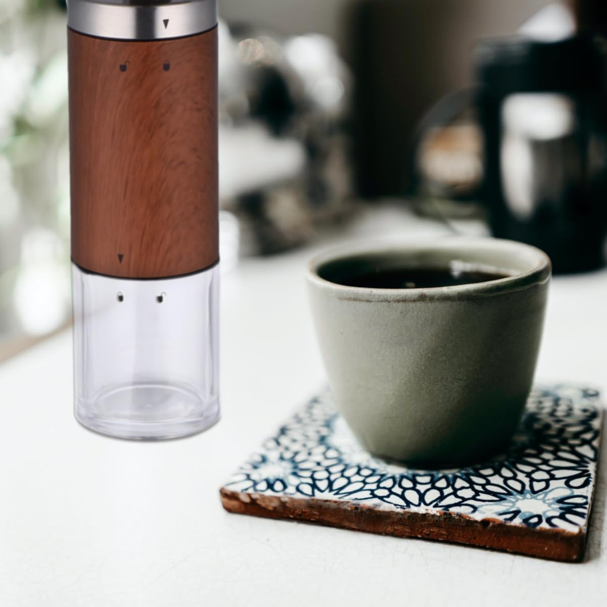 GLEAVI Manual Coffee Grinder Portable Handheld Stainless Steel Burr Grinder Wood Grain for Home and Travel, Multipurpose Nut and Spice Mill, Compact Household Coffee Mill
