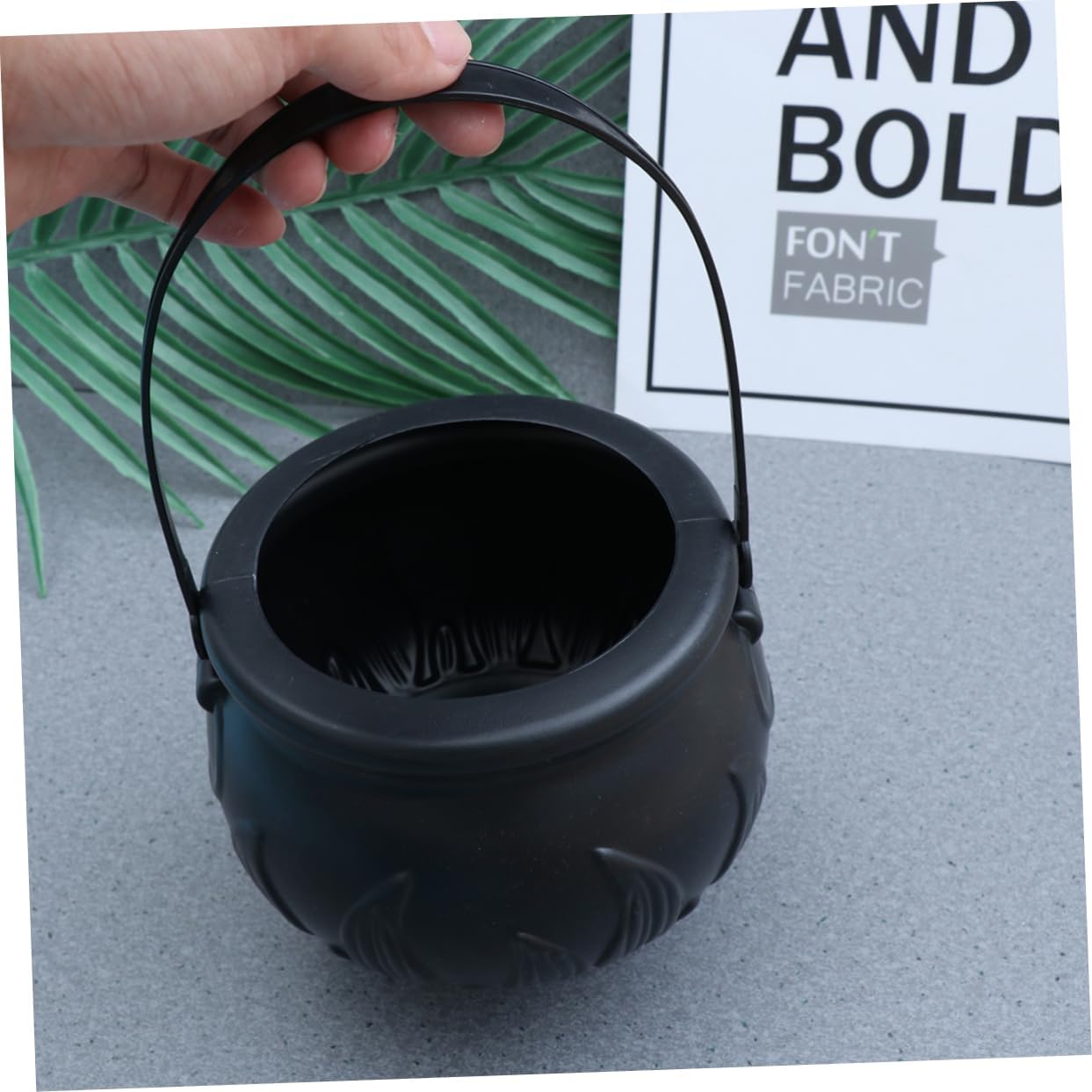 Halloween Black Witch Bucket 4pcs Plastic round Candy Holder