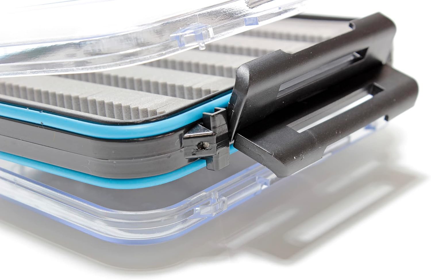 AXISCO Double Sided Clear Fly Box - S Slit Foam/DKS-SF