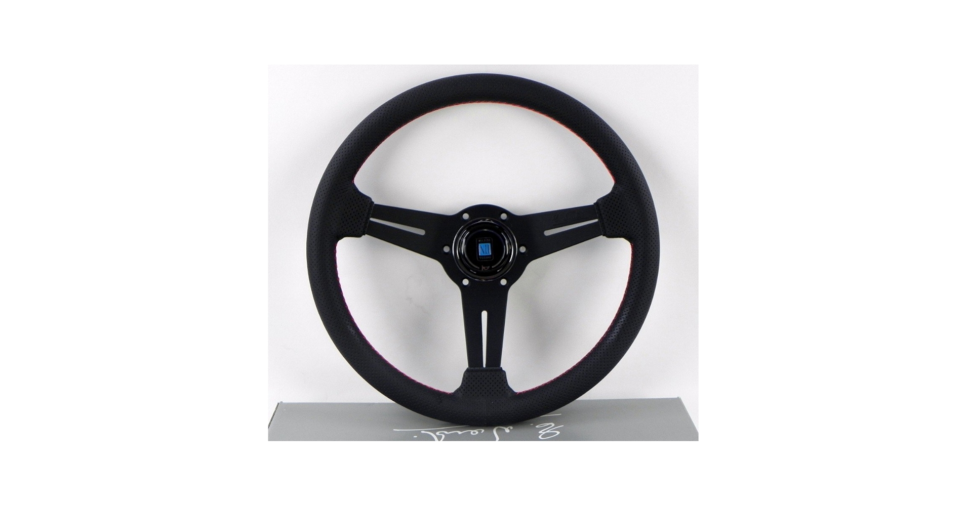 Amazon.com: Nardi Steering Wheel - Classic Leather - 330mm