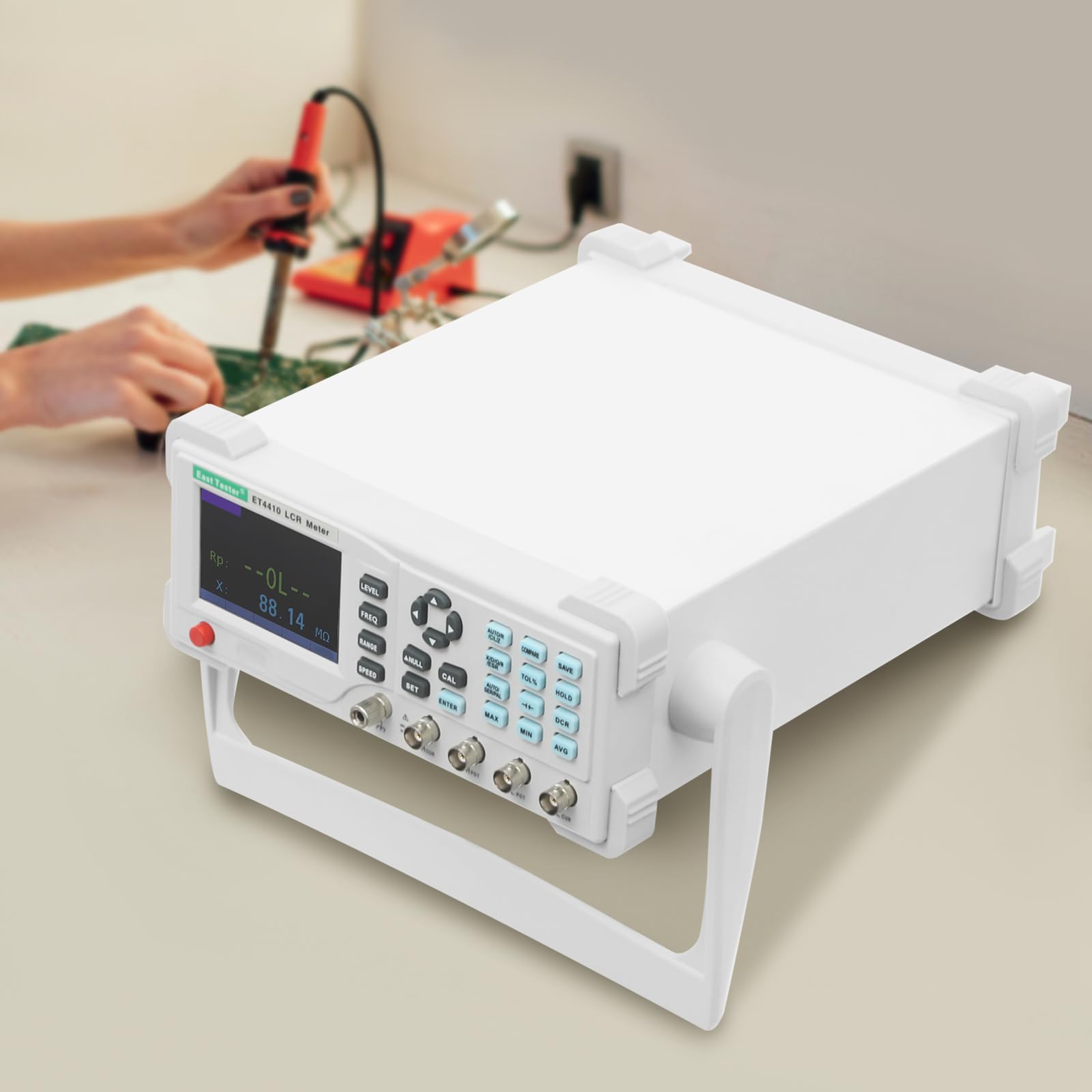 LCR-Messgerät ET4410,Hohe Genauigkeit Tisch-Digital-LCR-Messgerät,LCR-Tester mit Verstellbare Halterung TestklemmenLanges NetzkabelKlares LCD-Display,Hohe Effizienz Professionelle Testausrüstung