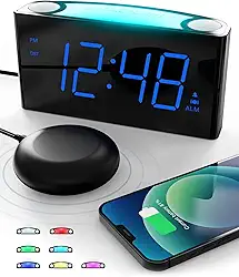 ROCAM Despertador extra alto com agitador de cama, despertador vibratório para pessoas com sono pesado, deficientes auditivos, tela grande de 7 polegadas, carregador USB duplo, luz noturna de 7 cores