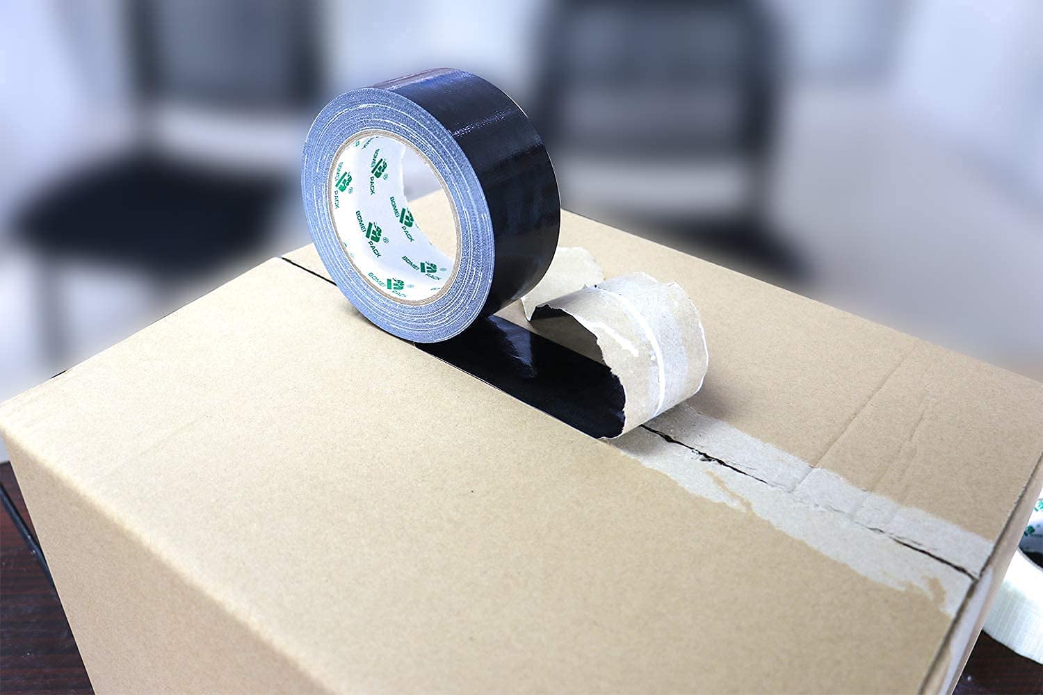 BOMEI PACK 2 rollos Cinta Americana 50mm x 50 m - Cinta Adhesiva Negra - Cinta Fuerte de Tela Reforzada con Tejido - Para Interiores y Exteriores (black 50mm)