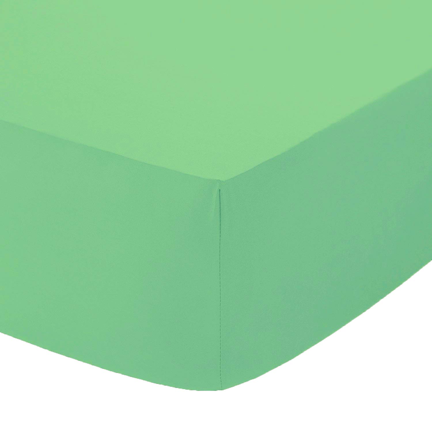 British Home Bedding, Plain Polycotton Percale Fitted Bed Sheets