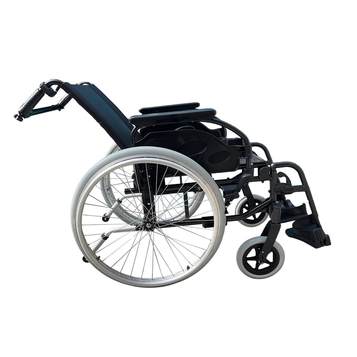 Everactiv Aluminium Recliner Wheelchair | Compact and Portable | Comfortable Seating | Recliner Functionality | Seat Width 18 Inch