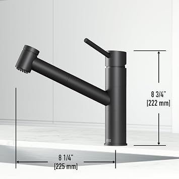 VIGO Branson 9'' H Single Handle Pull-Out Sprayer Kitchen Faucet in Matte Black-VG02021MB