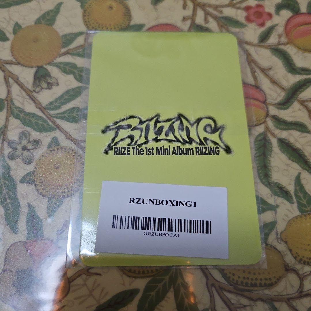 RIIZE RIIZING アルバム  ショーケース衣装 特典トレカ RIIZE - RIIZING / 1ST MINI ALBUM ( Photo Pack Ver. ) (QR ALBUM)