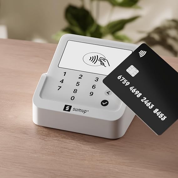 SumUp Solo Lite Bundle – Portable Card Reader and Dock | Contactless, Chip & Mobile Payments | Compatible with iOS & Android | Perfect for Small Business, Retail, Market, Salons etc