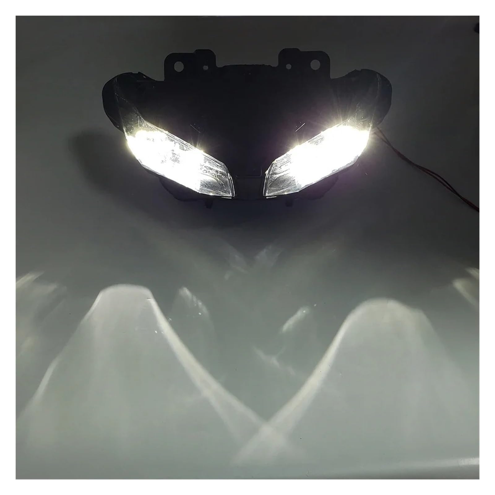 AVFORA Moto Faro Reemplazo Conjunto Faro Delantero Motocicleta Para CBR500 2016-2022 Para CBR650R 2019 2020 2021 2022 Faro Motocicleta(Smoken)