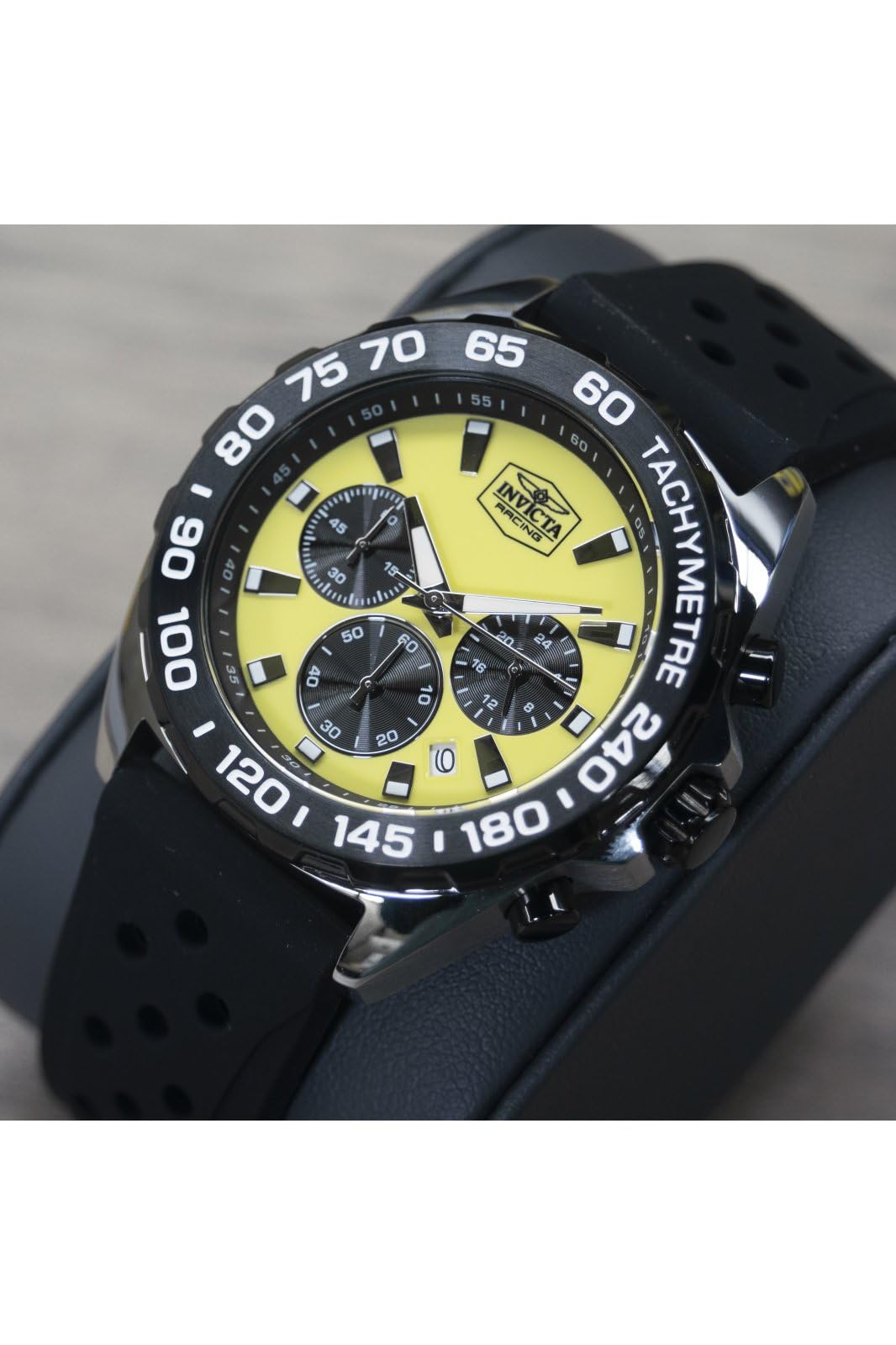 Invicta Racing Orologio da Uomo in acciaio inossidabile con movimento Quarzo - 43mm