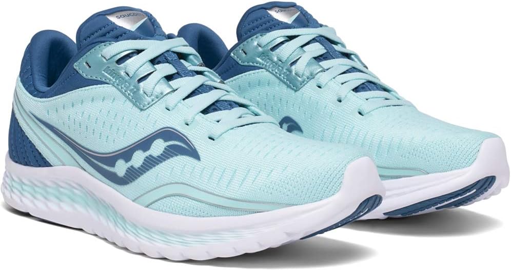 Saucony girls Kinvara 11