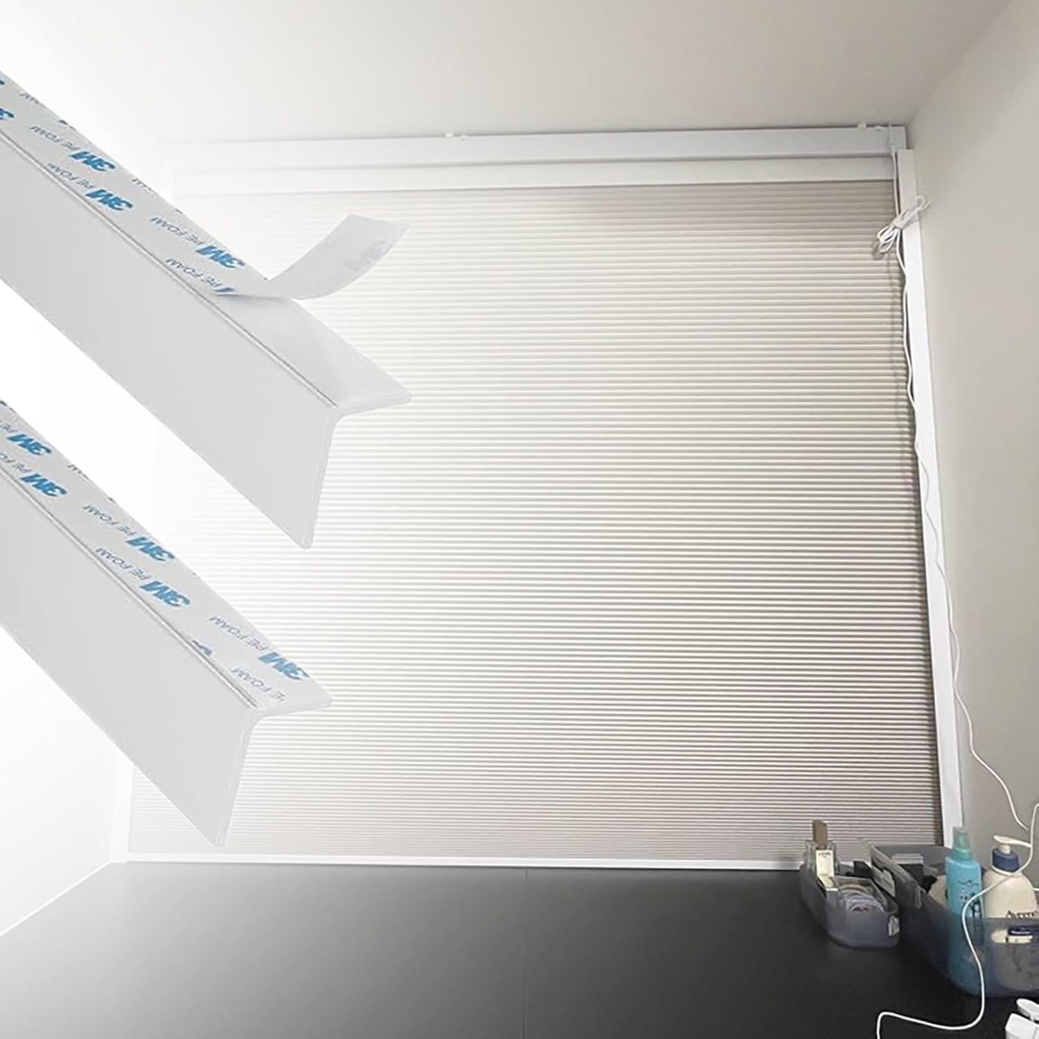 JvFbjLF Blackout Strips For Curtains/blinds, Side Rails For Light Gaps In Bedrooms/nurseries(White 2pcs,100cm)