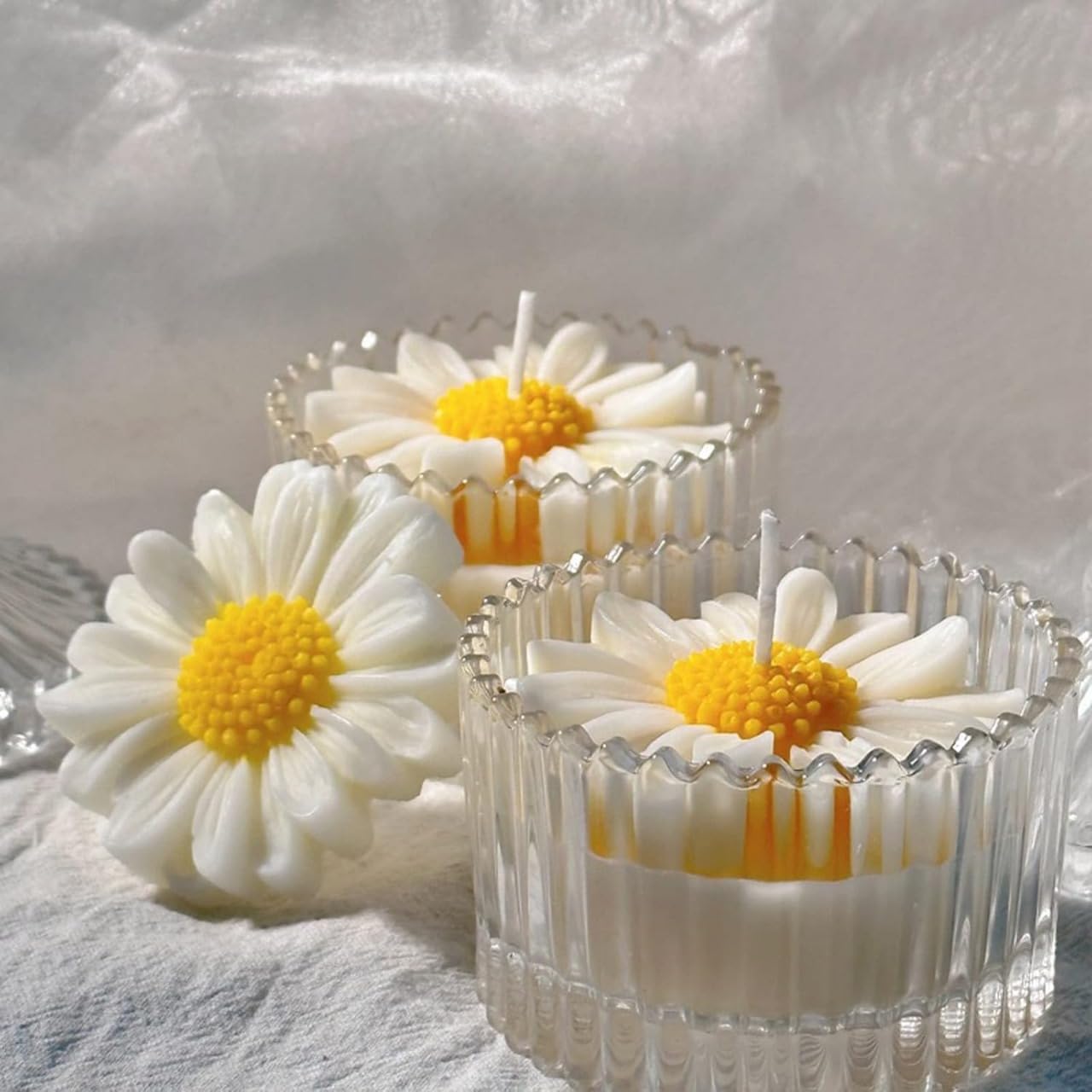 Daisy Flower Candle Making Molds Silicone Floral 3D Fondant Flowers Resin Art & Craft Wax Mold Sugarcraft Cake Candy Decoration Mould DIY Soap Moulds (ASM14-27) 3