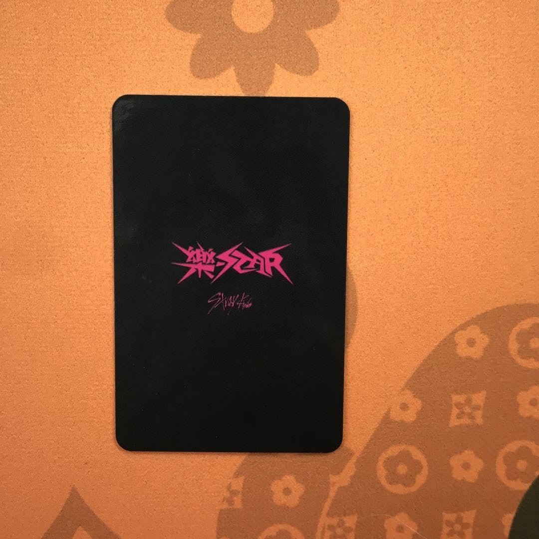 STRAYKIDS 樂STAR 2週目 スキズ ハン トレカ