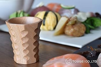 アンティークな飾り棚3点セット、茶器、お猪口、ぐい呑、一輪挿 アンティークな飾り棚3点セット、茶器、お猪口、ぐい呑、一輪挿