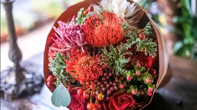 じゃすみん様ご確認用＊ピンクオレンジのブーケ＊お花・葉っぱ・飾り