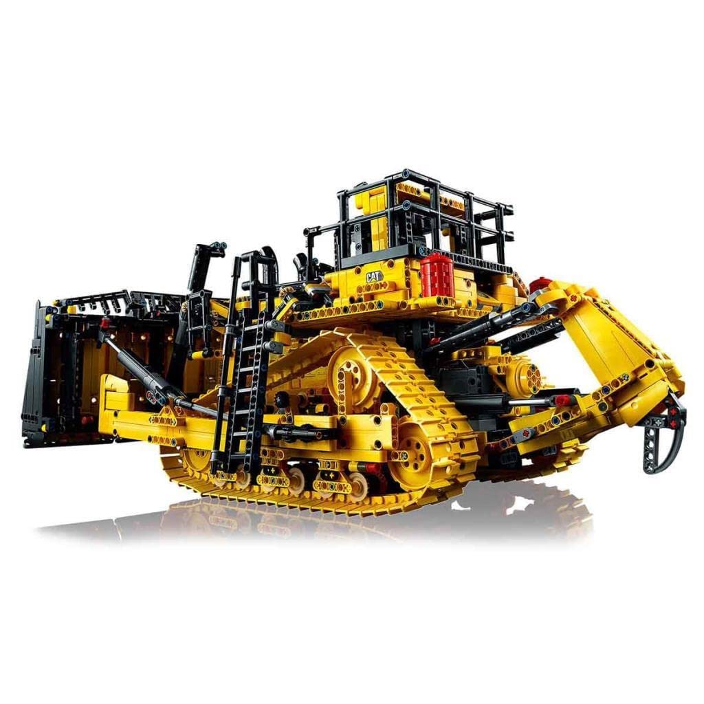 LEGO Technic 42131 App-Controlled Cat® D11 Bulldozer (3854 Pieces