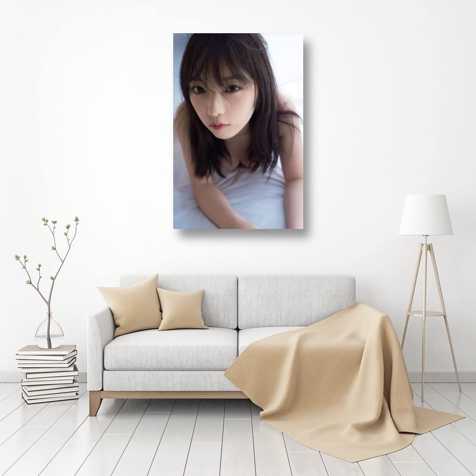 Amazon.co.jp: 与田祐希写真水着セクシー下着清純かわいい壁飾り
