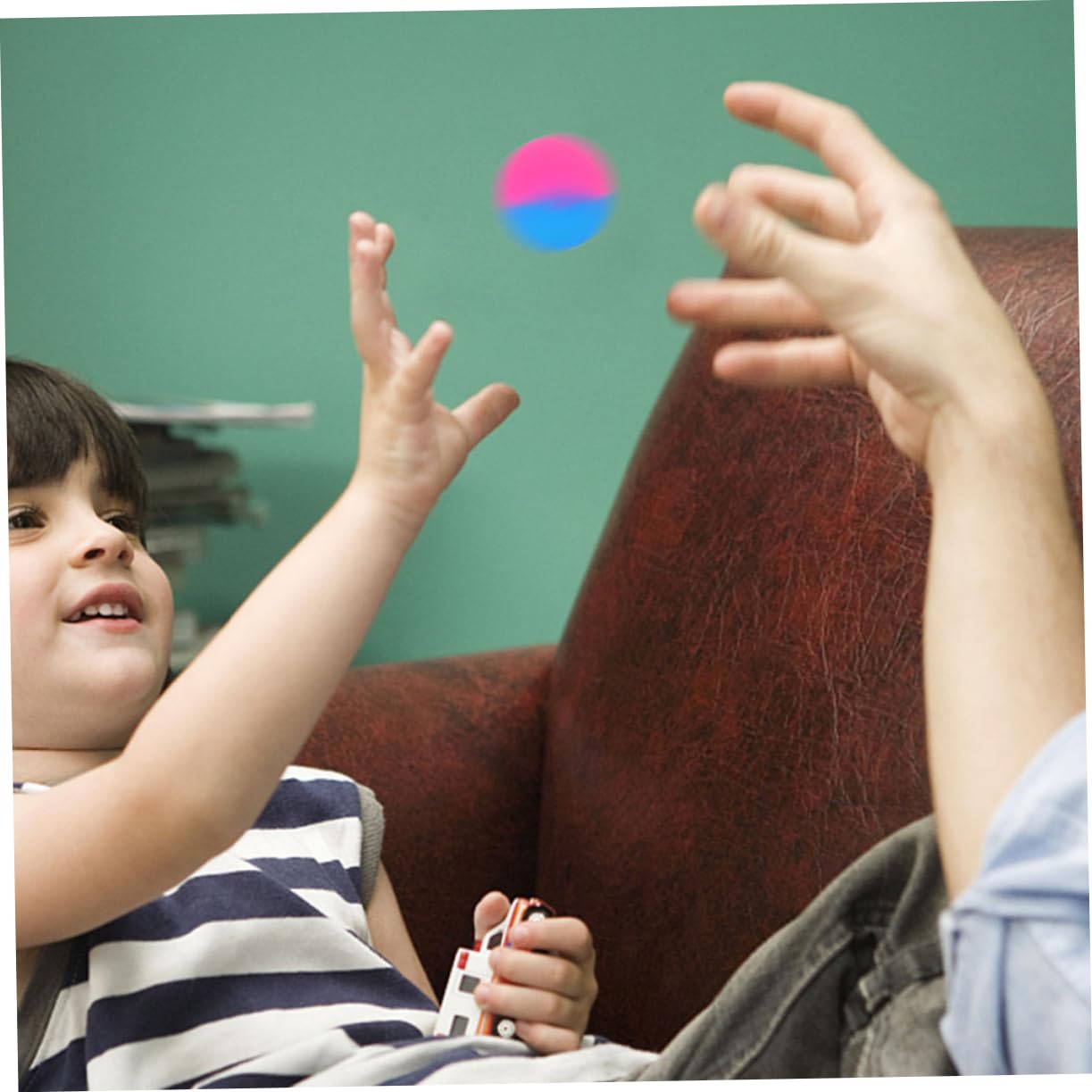 Toyvian 18 Palline di Gomma Rimbalzanti per da 45 Mm Palline Rimbalzanti Multicolori Bomboniere per Feste di Natale Parchi Giochi All'Aperto Premi Scolastici Premi in Classe