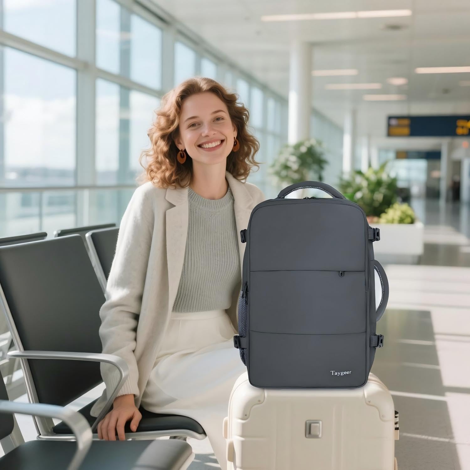Taygeer Easyjet Cabin Bag 45x36x20 Underseat, Travel Backpack Women, Carry On Backpacks for Airplane, Luggage Rucksack for Plane, Hand Luggage Bag, Laptop Rucksack with Separate Shoe Pouch, Dark Grey