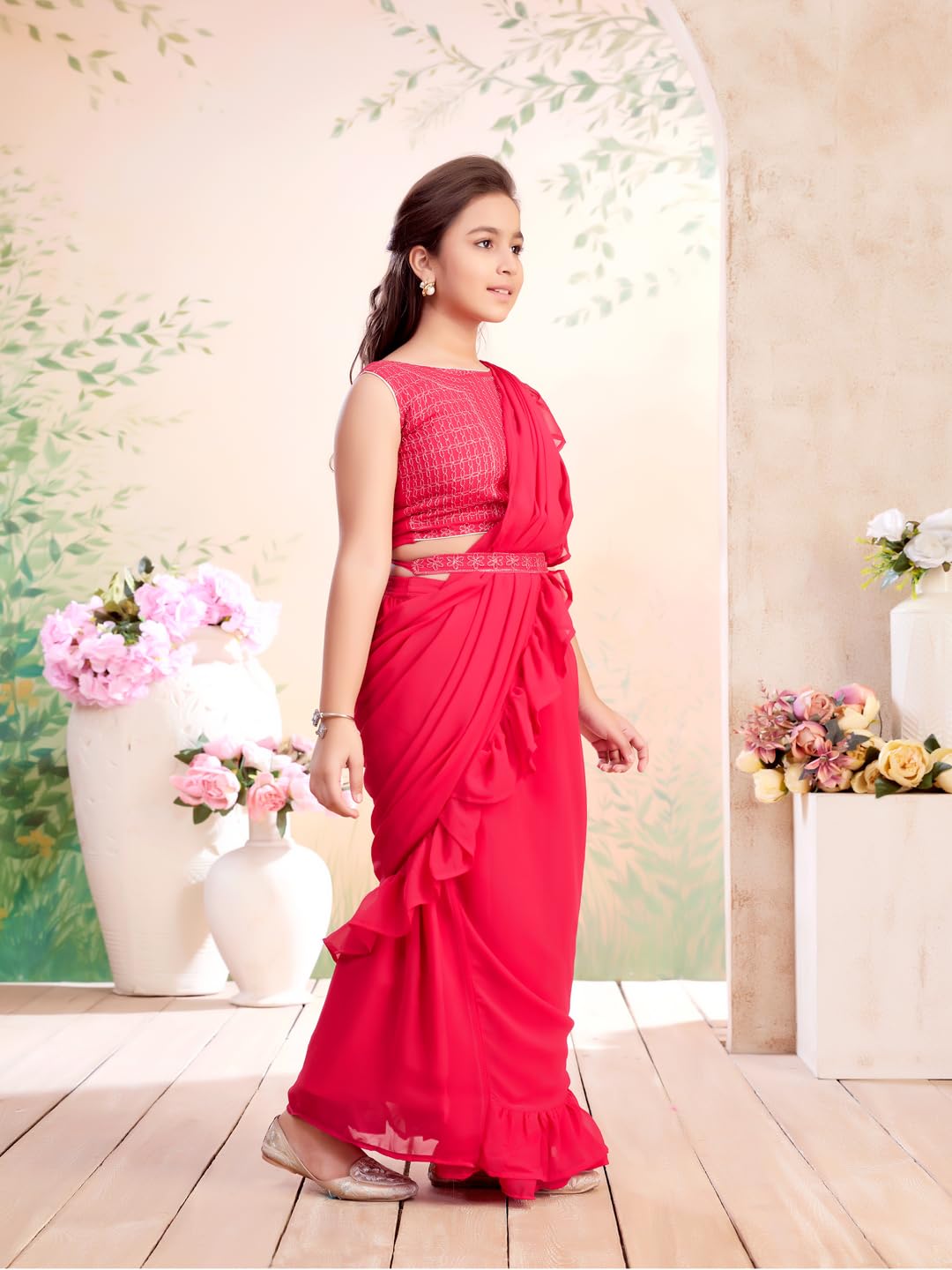 Aarika Sari z georżetą Lehenga z kolorowym haftem Rani dla dziewczynek ze zdejmowaną dupattą