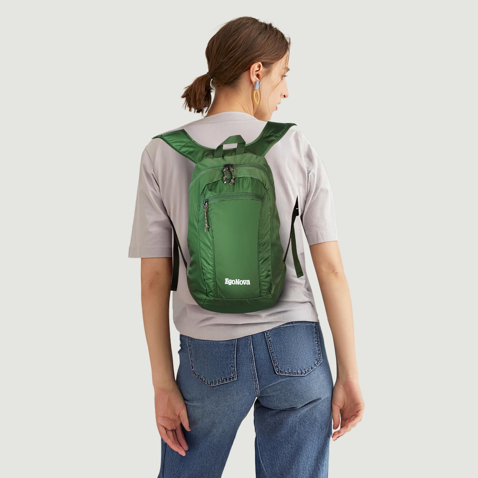 Mochila de senderismo, mochila plegable de 12 litros, ligera y resistente al agua para senderismo, campamento y actividades al aire libre (verde oscuro) 5