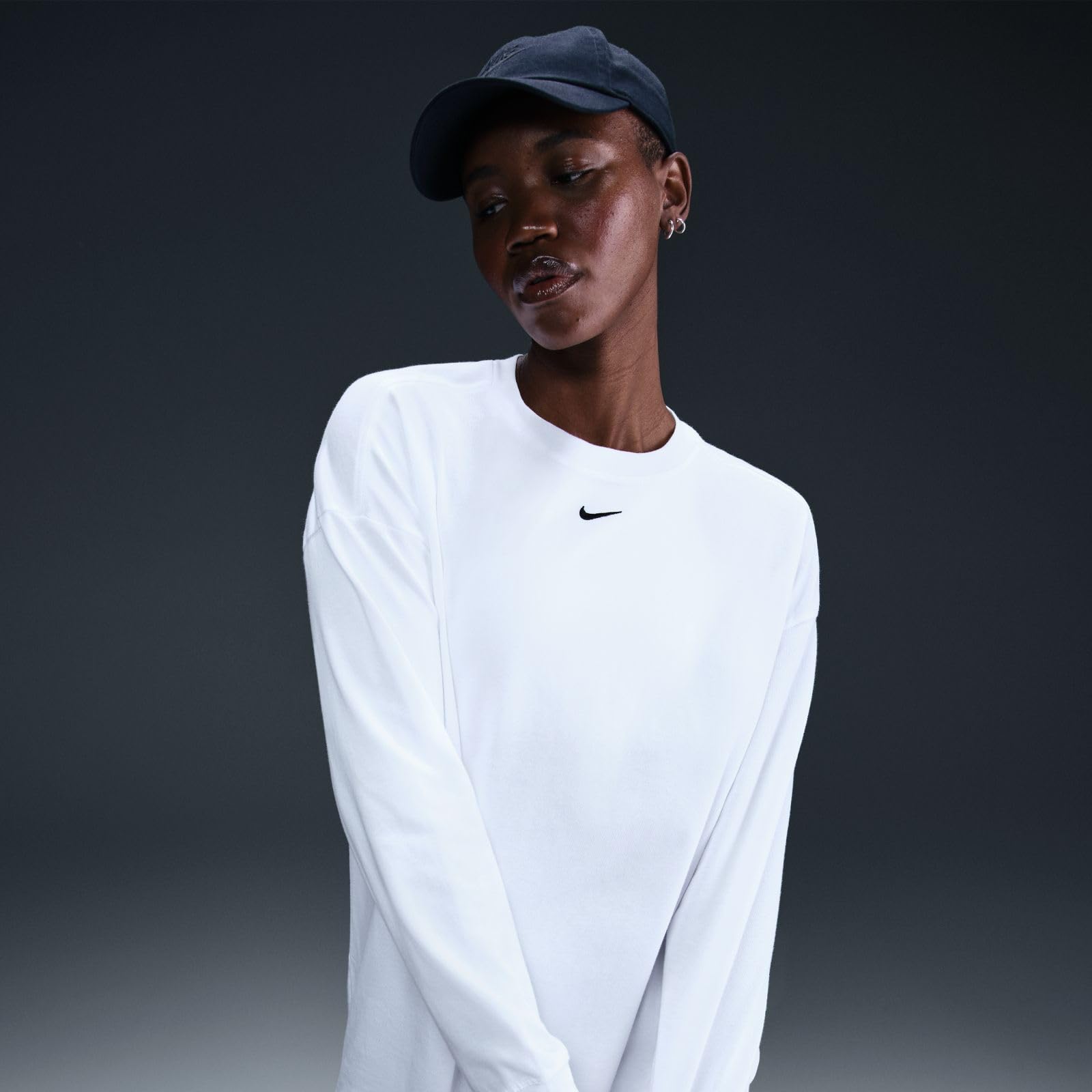 Nike T-Shirt Oversize A Manica Lunga Nike Sportswear Essential – Donna Sweatshirt Donna