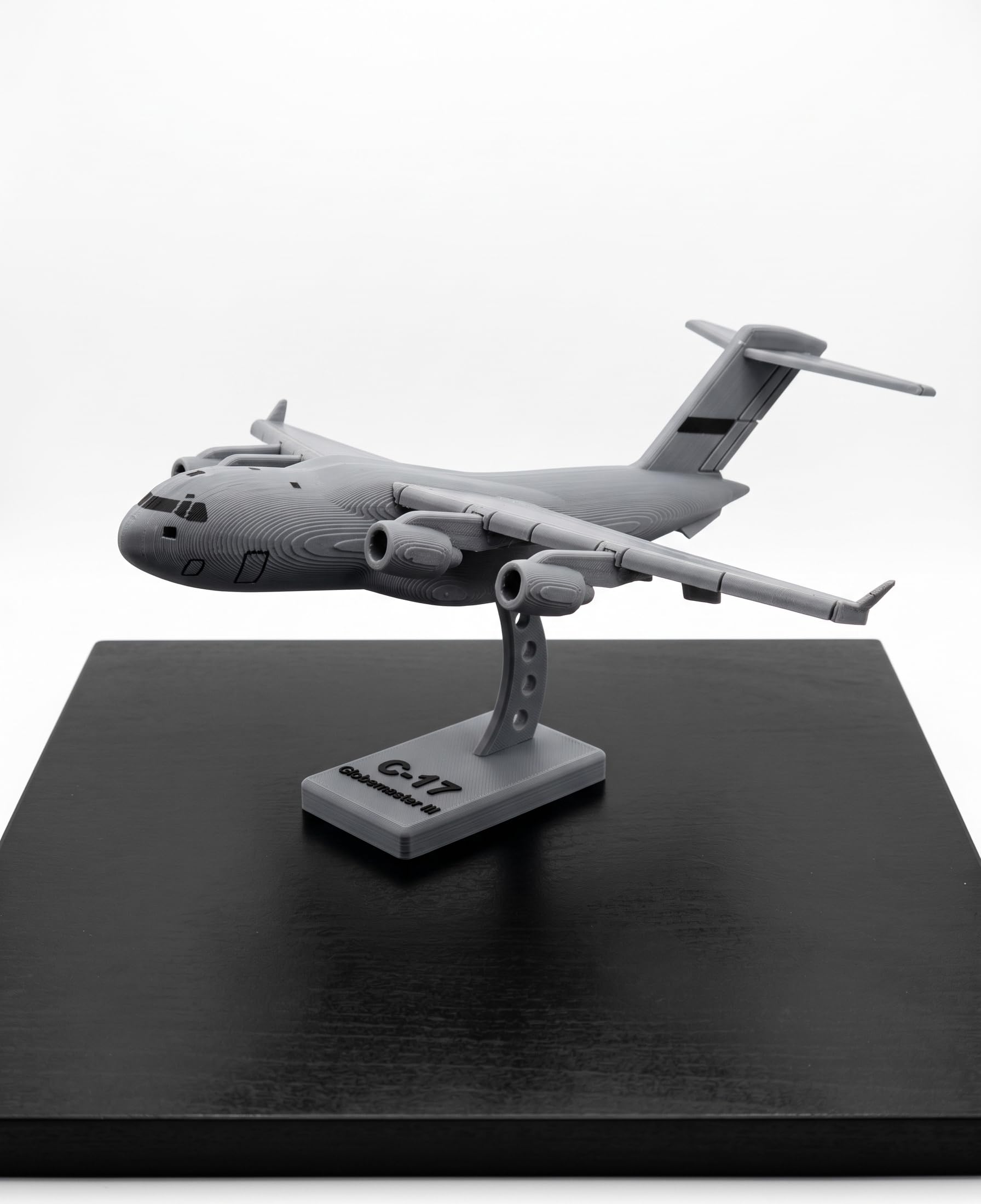 Boeing C-17 Globemaster Airplane Table Top Model Meduim 7 Inch, Gray-image-21