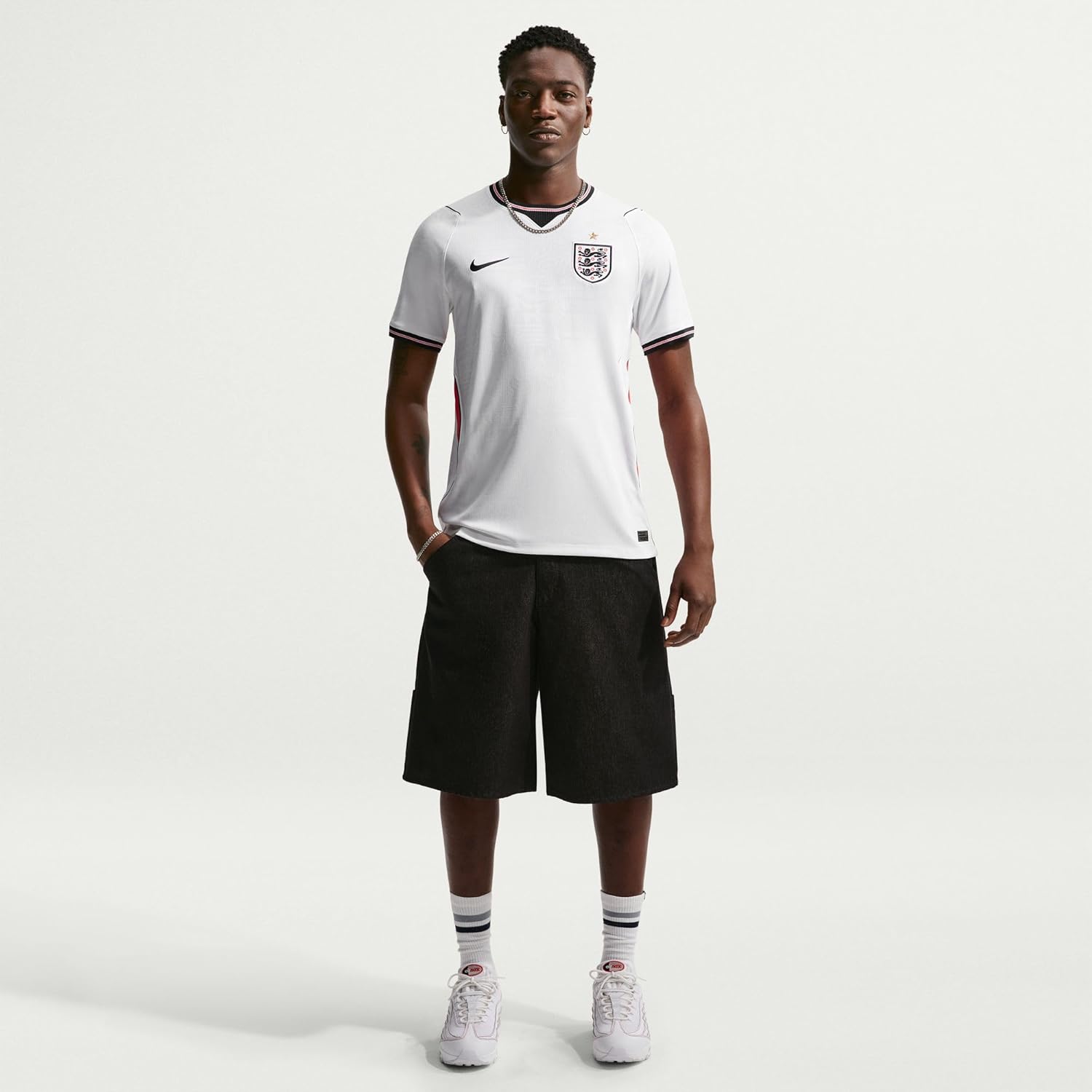 Nike England Men’s National Team Home 2026 Dri-FIT Soccer Jersey IB5290-100
