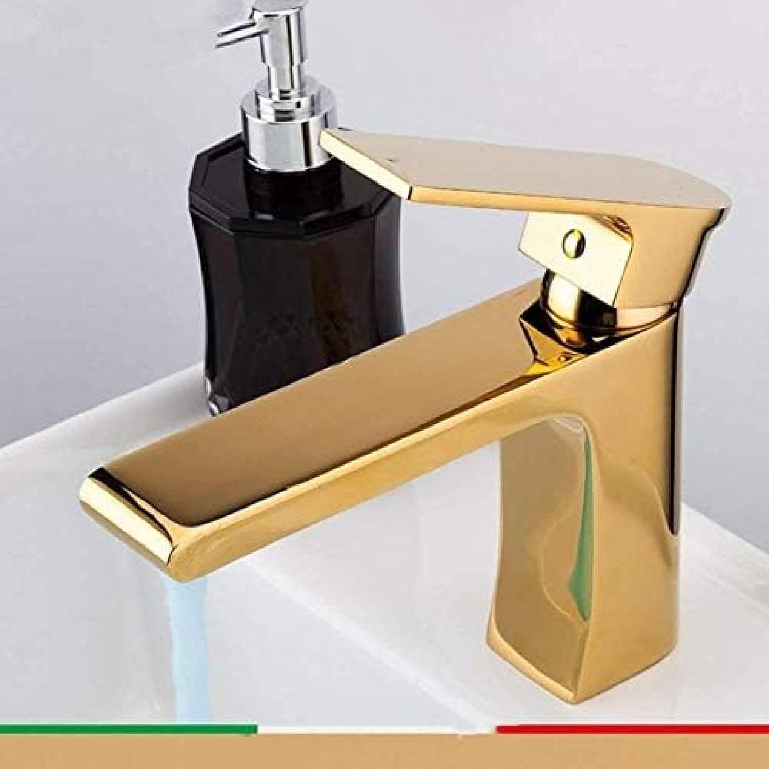 Robinet de cuisine avec mitigeur cascade haut de gamme pour lavabo sur plage