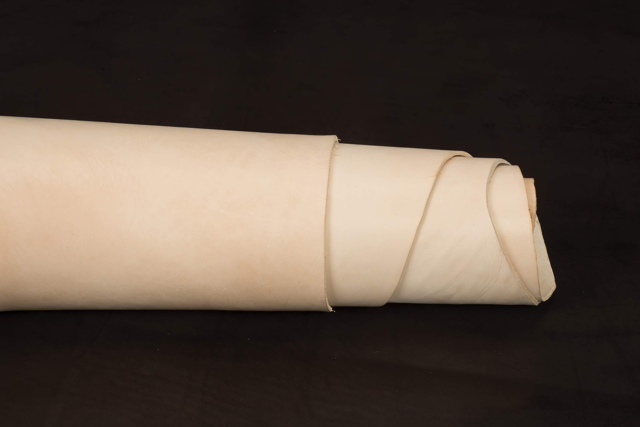 Veg Tanned V-Cut Double Shoulder, Natural, 8 to 9 oz.