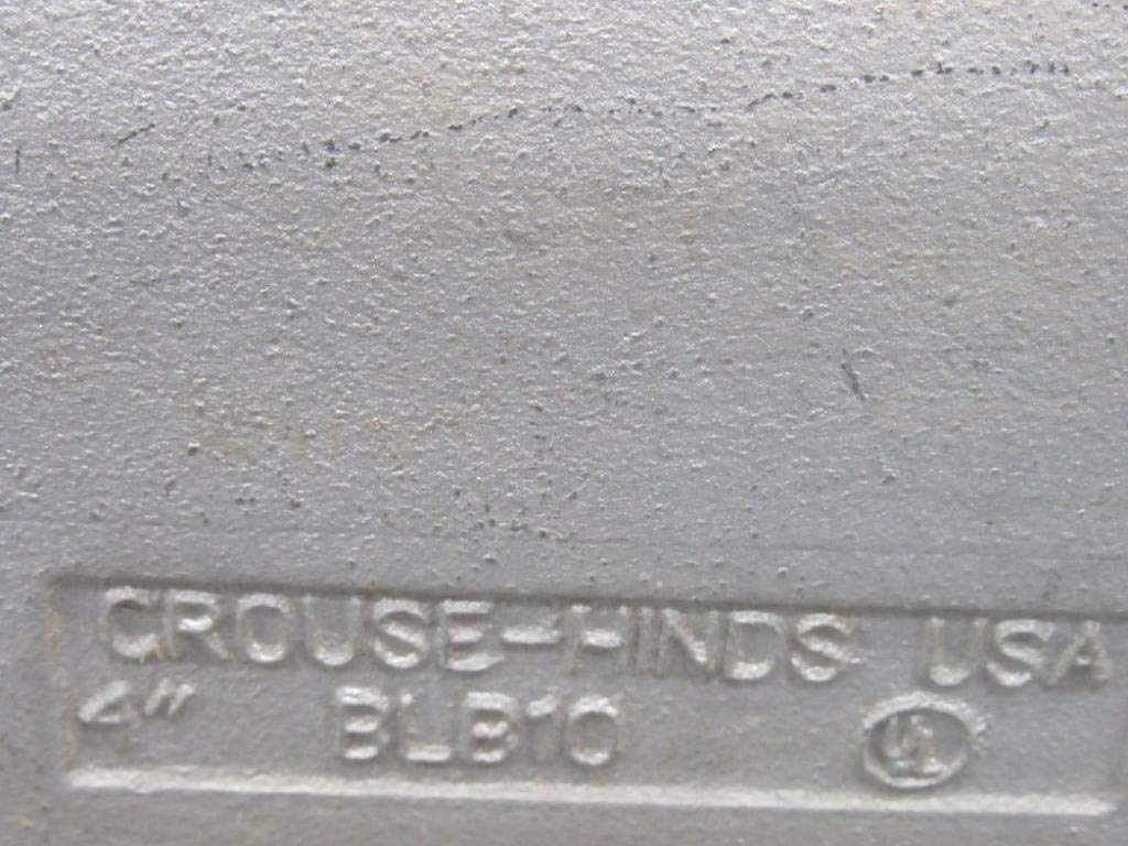 BLB10 4 NPT IRON LB MOGUL