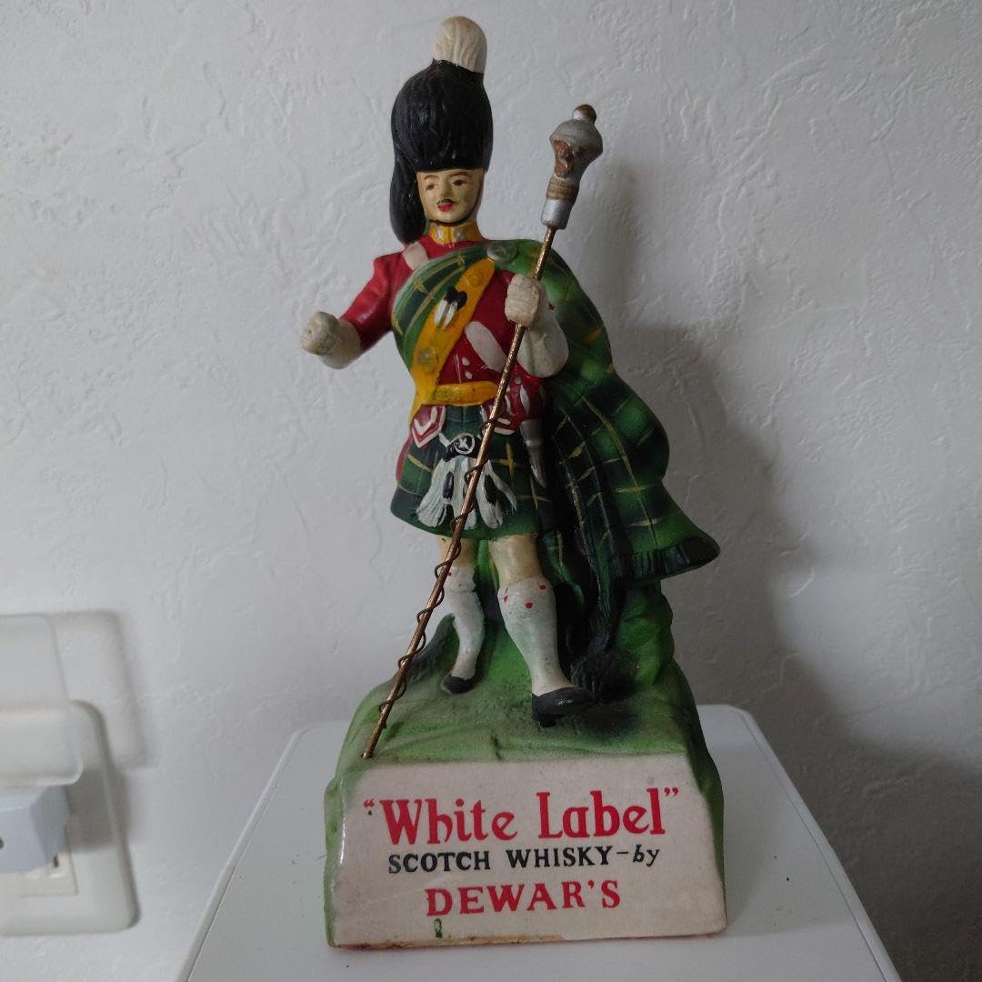 Dewar's White Label 陶器フィギュア Amazon | Dewar's White Label ホワイトラベル 陶器製フィギュア