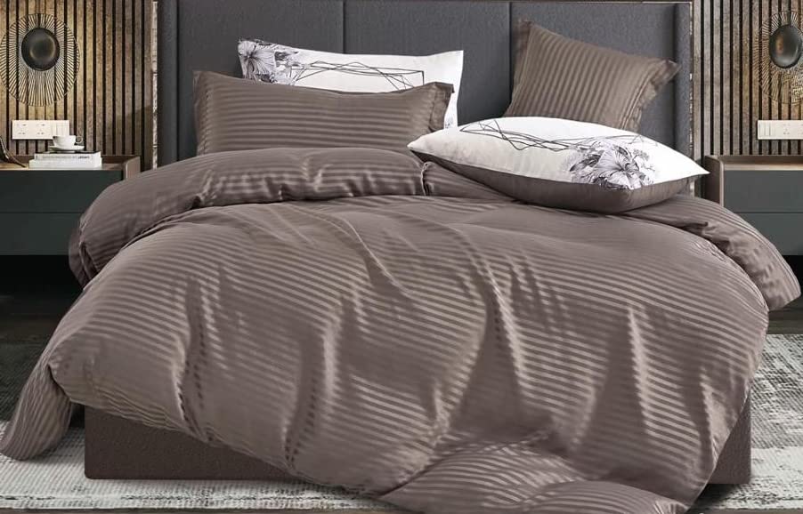 Home Textile Bedding Set King Size 6 pcs - 1x Duvet Cover 260x240cm - 1x Fitted Sheet 200x200+30-4x Pillow Cases 50x75cm (Brown)
