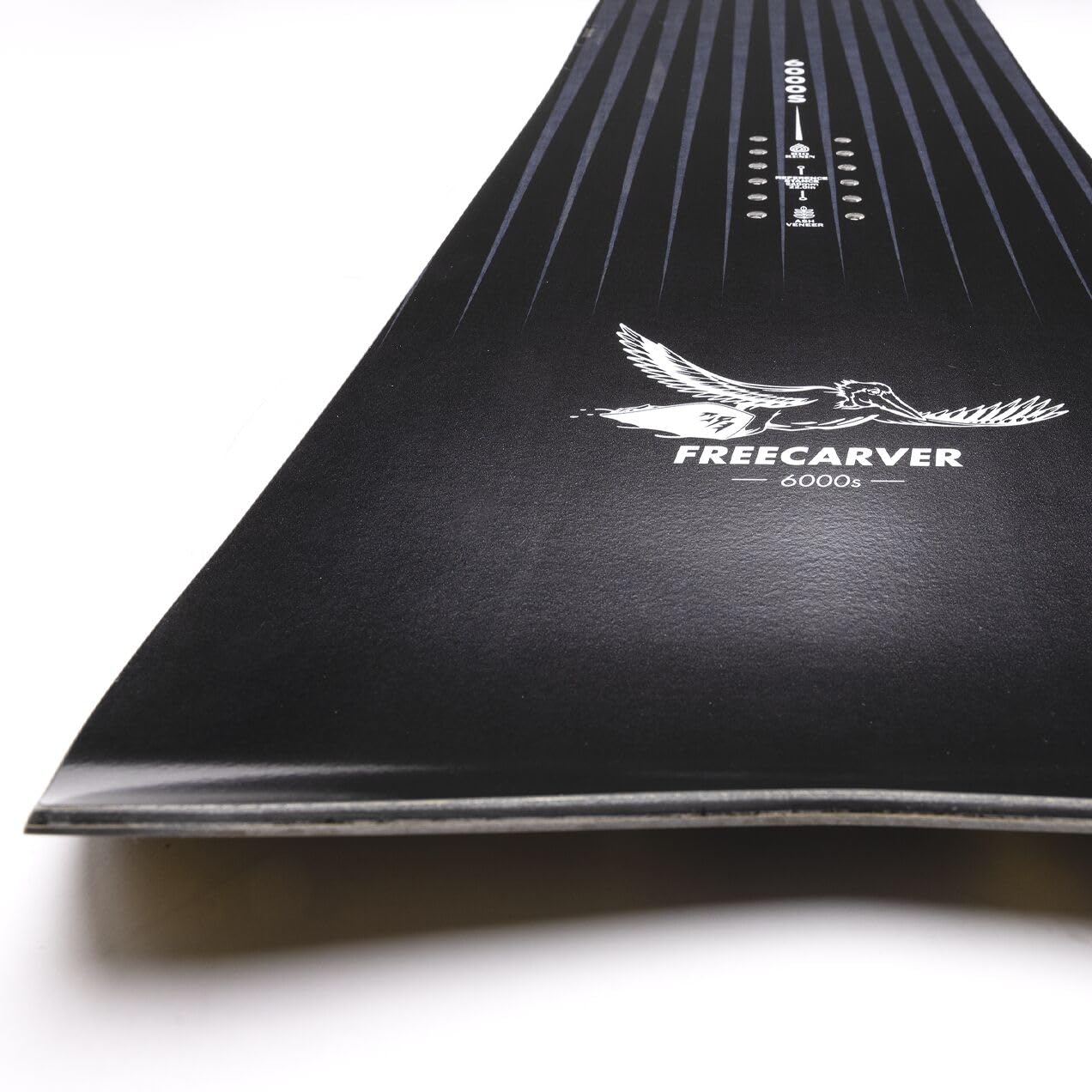 JONES - Freecarver 6000S, Snowboards Carver, idéal pour effectuer des virages serrés et des slashing All-Mountain