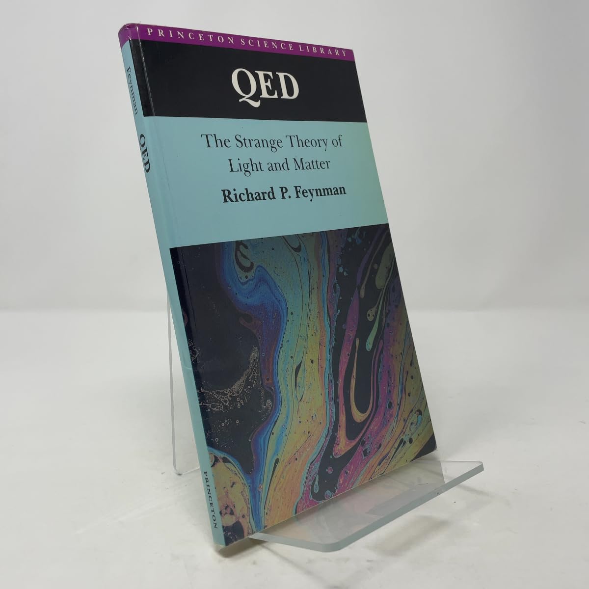QED: The Strange Theory of Light and Matter cover