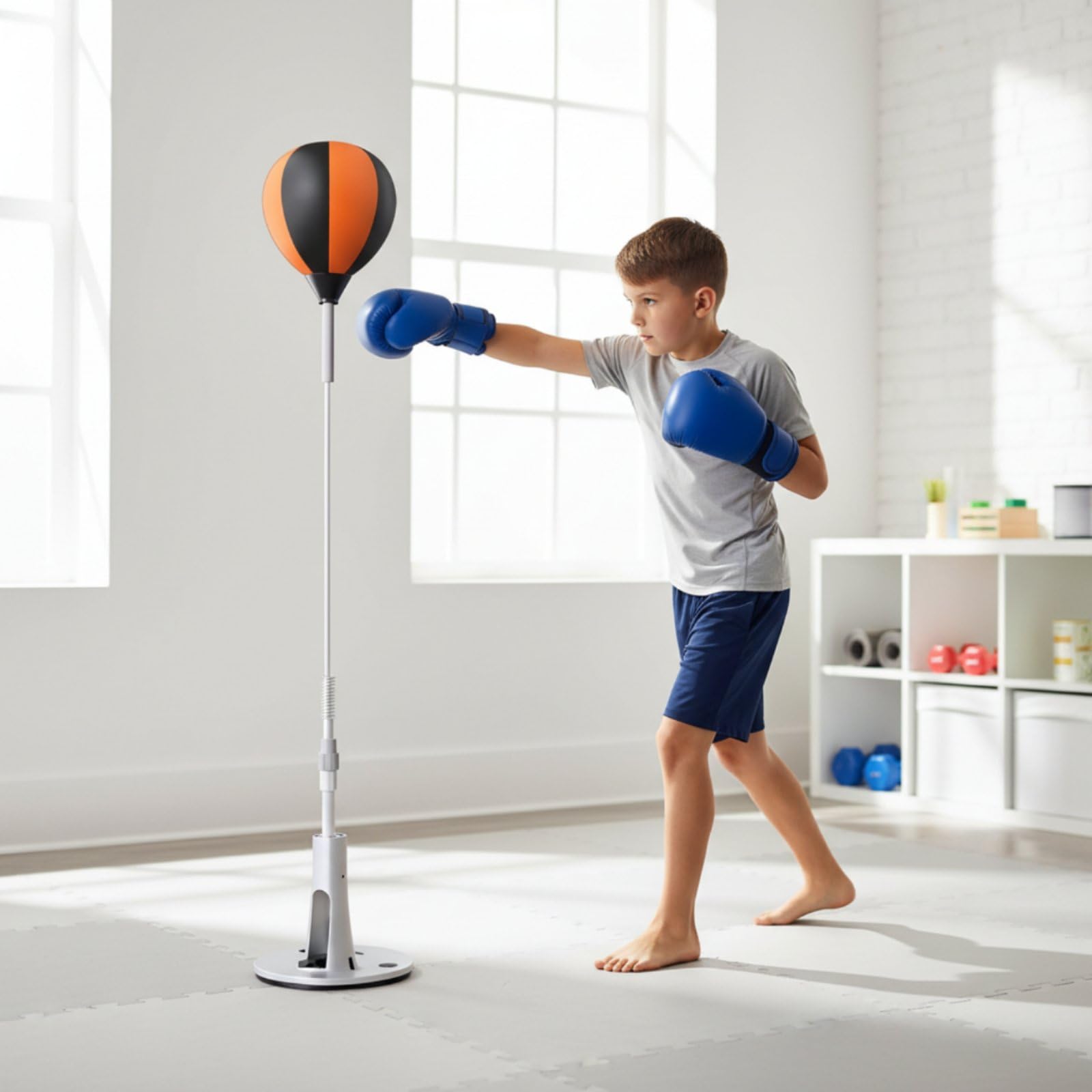 Training Punching Ball Bersaglio da Pallone da Allenamento Sacco Reattivo Attrezzatura da Fitness con Struttura Compatta E Base Zavorrata Adatto per