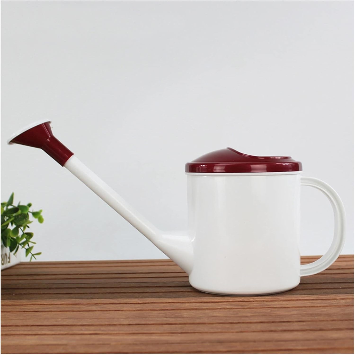 Watering Can Plastic Watering Can，Long Spout Watering Kettle， for Indoor & Outdoor Watering Plants and Potted Flowers (1.5L) Decorative Watering Can(B)