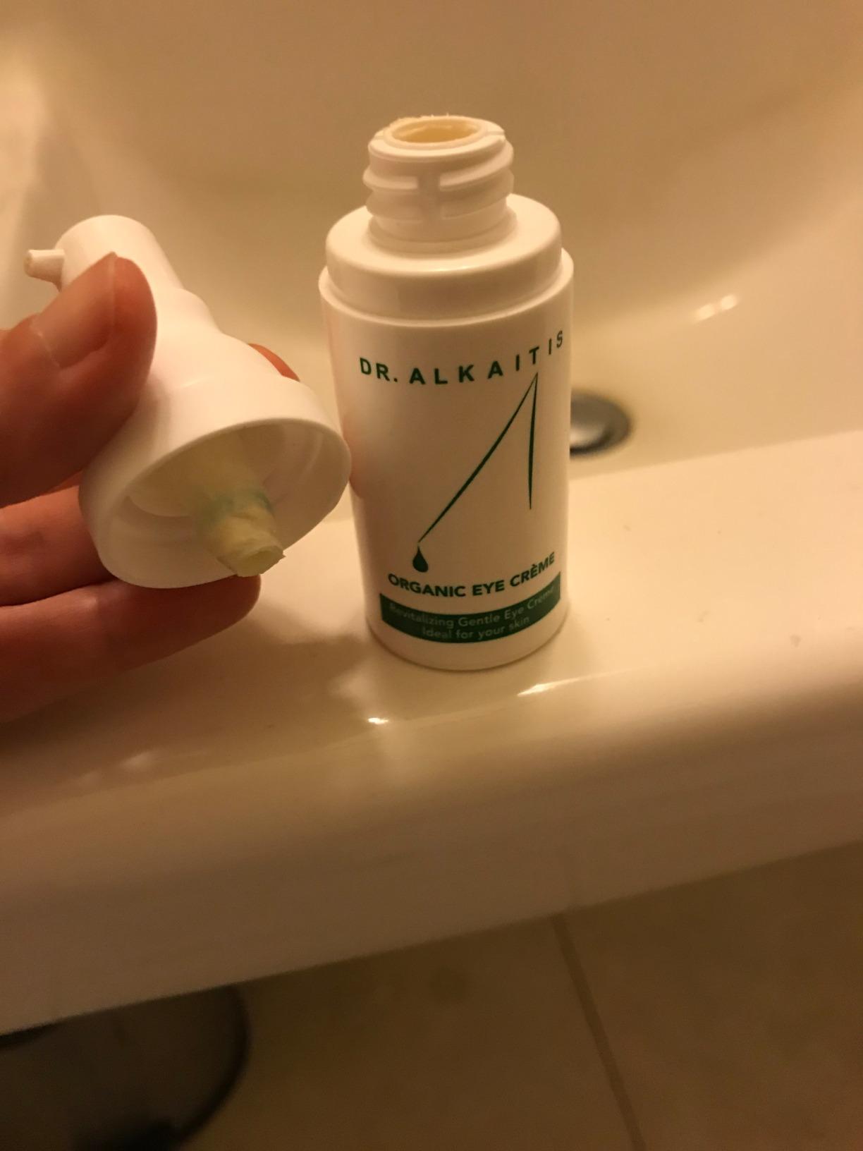 DR. ALKAITIS Organic Eye Crème - Gentle Moisturizer with Sacha Inchi & Signature Botanical Complexes - Circulation-Boosting Dark Circle Care (0.5 fl oz / 15 ml)