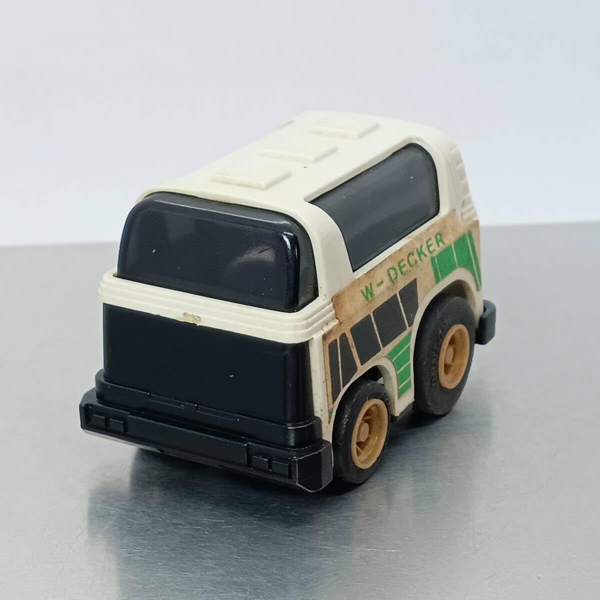 チョロＱ　A-11　ネオプランバス　金　ゴールド Amazon.co.jp: チョロQ 日本製 A-11 ネオプランバス NEOPLAN BUS A品番