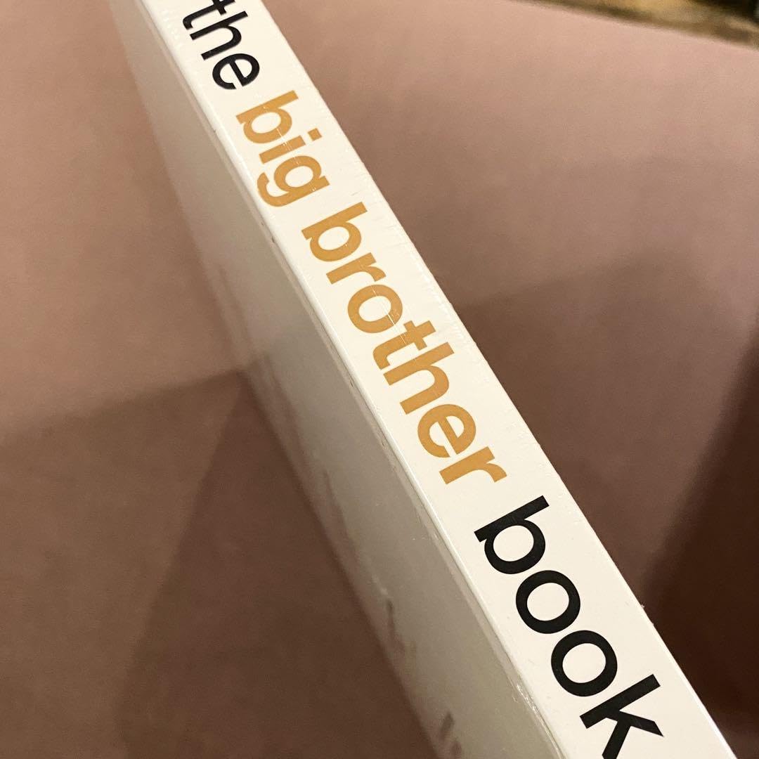 Amazon.co.jp: レアTHE BIG BROTHER BOOK「SHIT」 jackass : おもちゃ
